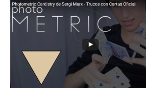 Photometric Cardistry by Sergi Marx