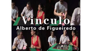 Vinculo by Alberto De Figueiredo
